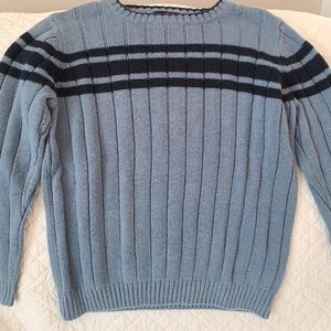 BOY CREWNECK SWEATER size 6/7..  LT. BLUE w/NAVY  .Exc. Condition PREPPY!